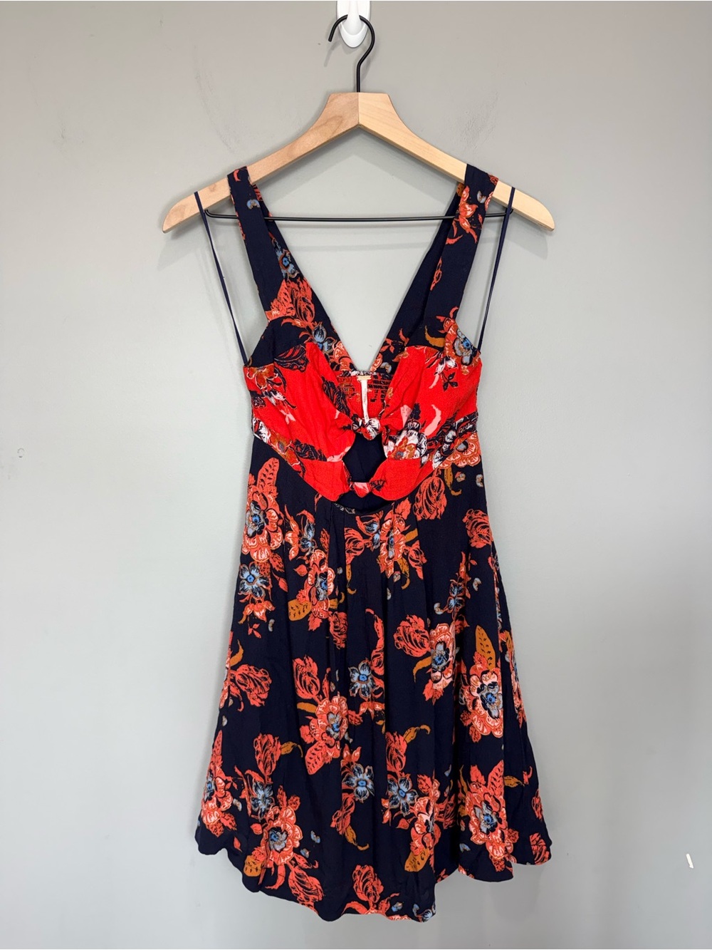 Free People Baby It’s‎ You Floral Cutout Mini Dress Pockets XS Boho